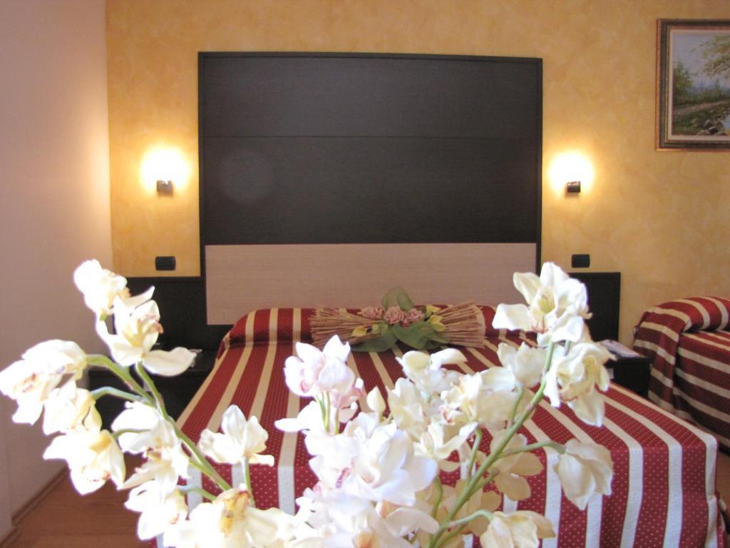 Hotel Iacone كييتي الغرفة الصورة