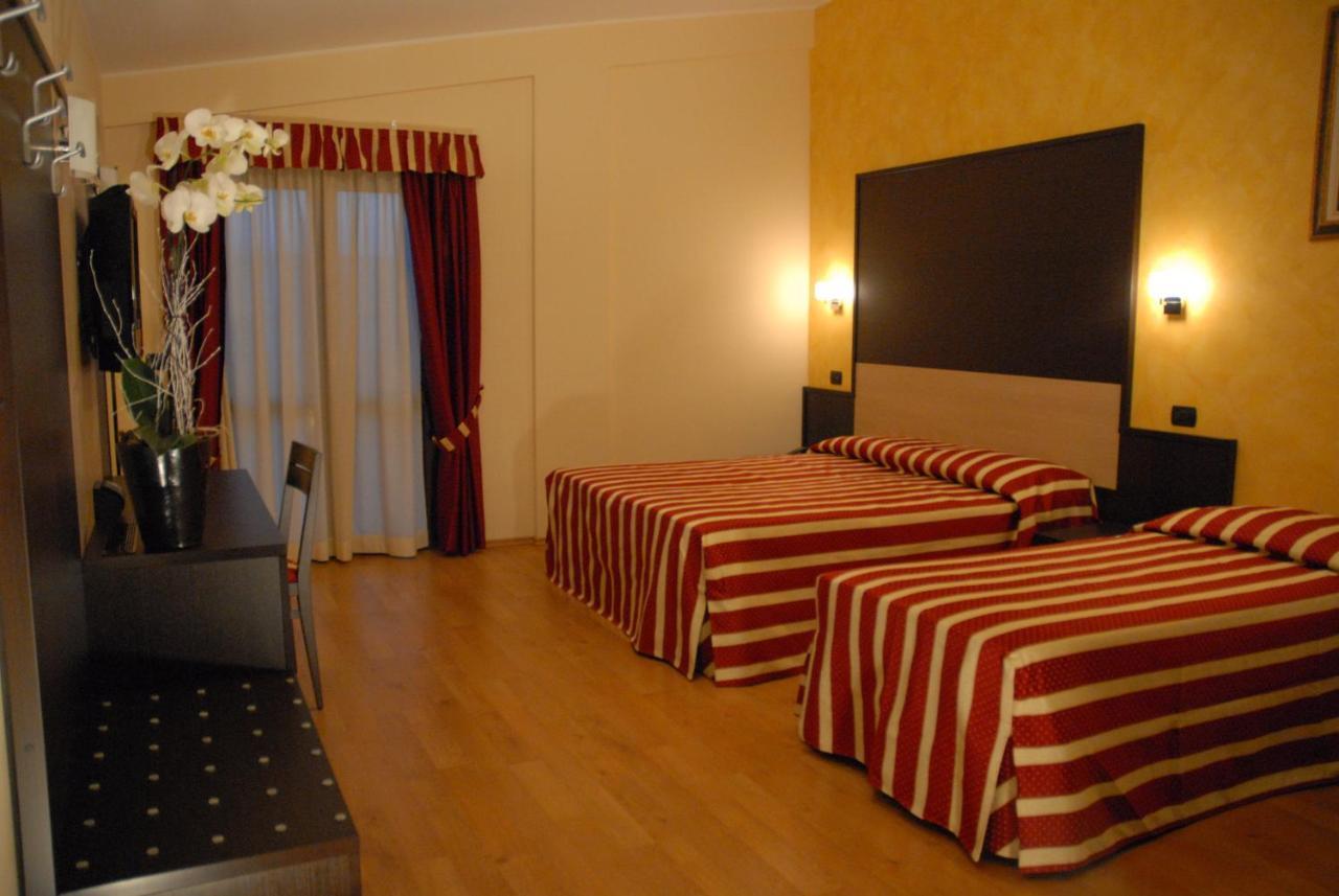 Hotel Iacone كييتي الغرفة الصورة